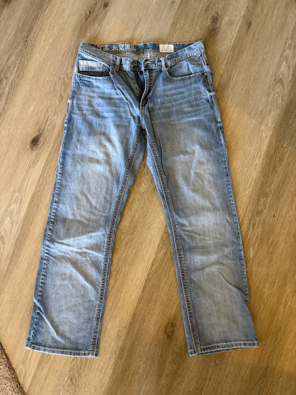 Men's Axel relaxed Straight Light Blue Denim Jeans - Classic Casual Fit
